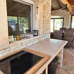 Vakantiehuis Mi Casa Holidays Peroj