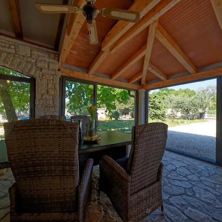 Mi Casa Holidays Ferienhaus *