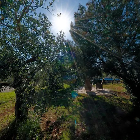 Mi Casa Holidays Dom wakacyjny Peroj