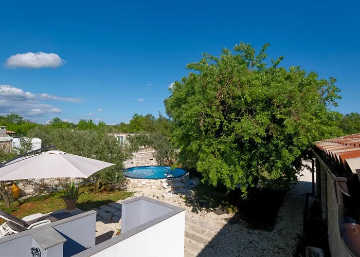 Mi Casa Holidays Vakantiehuis Peroj