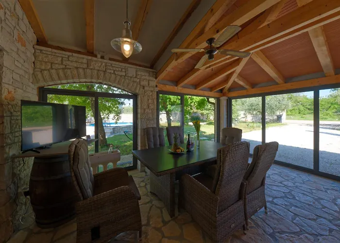 Mi Casa Holidays * Peroj