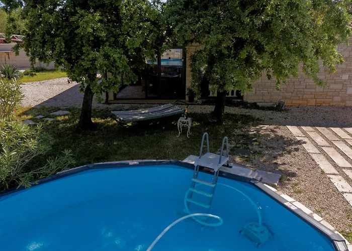 Mi Casa Holidays Vakantiehuis Peroj