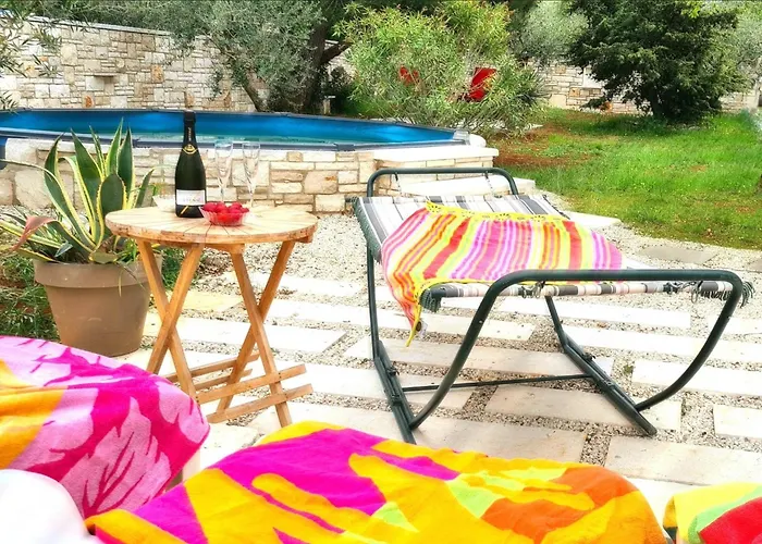 Mi Casa Holidays Vakantiehuis Peroj